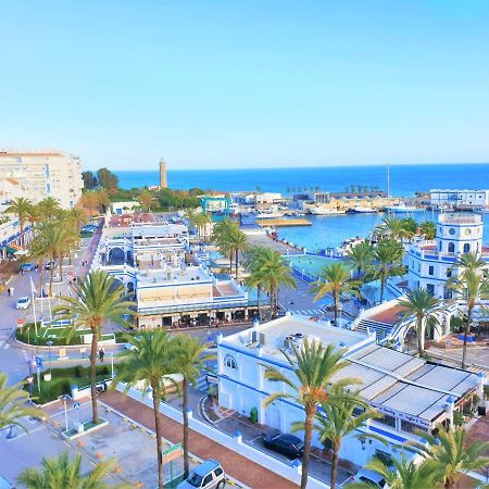 Fabulous Apartment In Front Of Sea & Marina With Incredible Views Estepona Exteriér fotografie