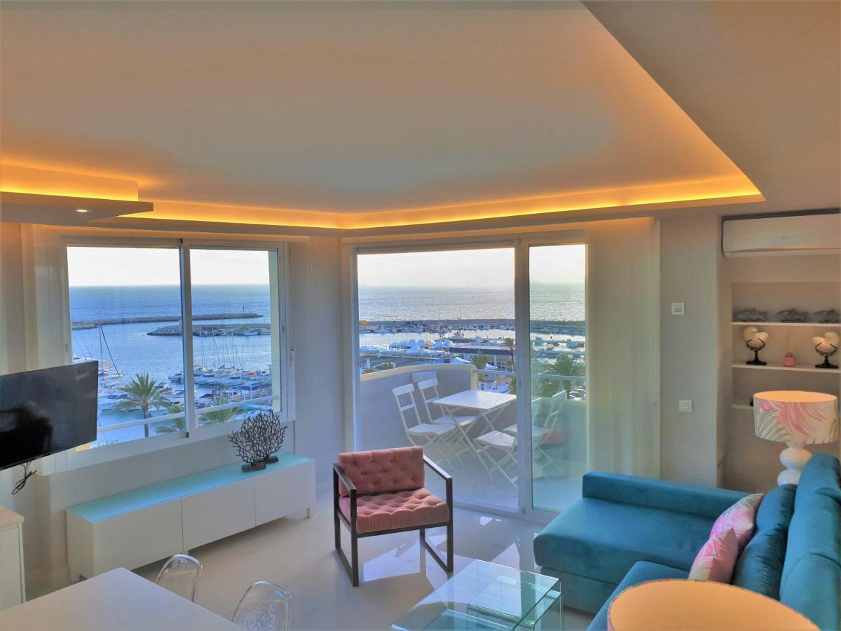 Fabulous Apartment In Front Of Sea & Marina With Incredible Views Estepona Exteriér fotografie