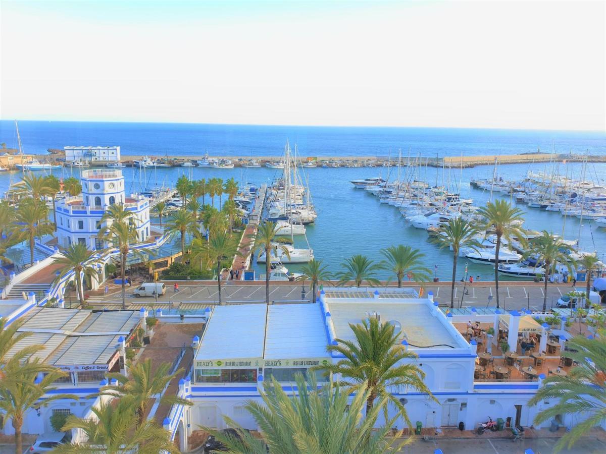 Fabulous Apartment In Front Of Sea & Marina With Incredible Views Estepona Exteriér fotografie